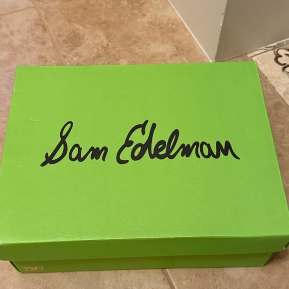 SAM EDELMAN women’s Viola Block Heel Sandal - Picture 14 of 15